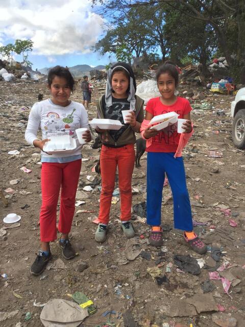 Girls near the landfill in Estelí