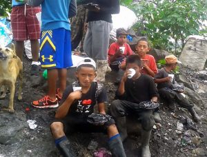 Kids eating their free lunches from Spanish School Nicaragua: Charity